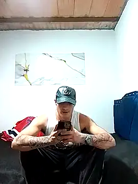 Snapshot of Samms7778 chatting on July 31, 2026, 2:11 am Samms7778 online show from July 31, 2026, 2:11 am