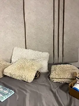 Snapshot of lilithdya chatting on May 1, 2026, 12:59 am lilithdya online show from May 1, 2026, 12:59 am