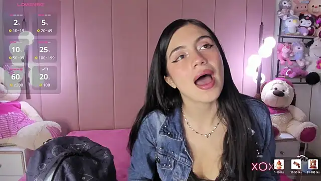 Snapshot of Anyelii_hot chatting on February 1, 2026, 11:20 am Anyelii hot online show from February 1, 2026, 11:20 am