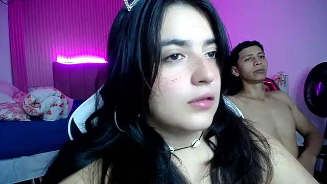 sonic jess07 online show from April 7, 2026, 8:37 am