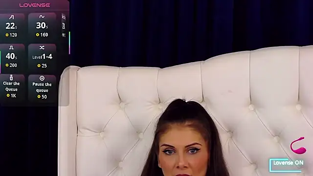 Snapshot of AliciaKitty chatting on February 10, 2026, 5:33 am AliciaKitty online show from February 10, 2026, 5:33 am