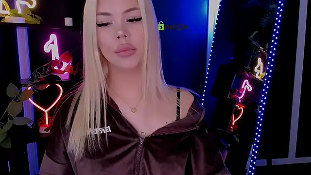 Snapshot of alexa_bonni chatting on April 28, 2026, 11:15 am alexa bonni online show from April 28, 2026, 11:15 am