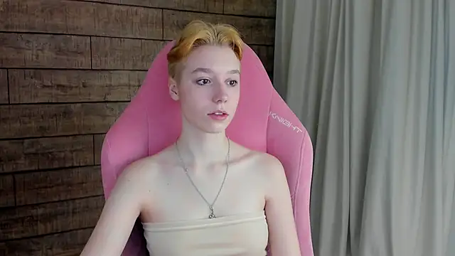 Snapshot of AgataGate chatting on February 8, 2026, 4:27 am AgataGate online show from February 8, 2026, 4:27 am