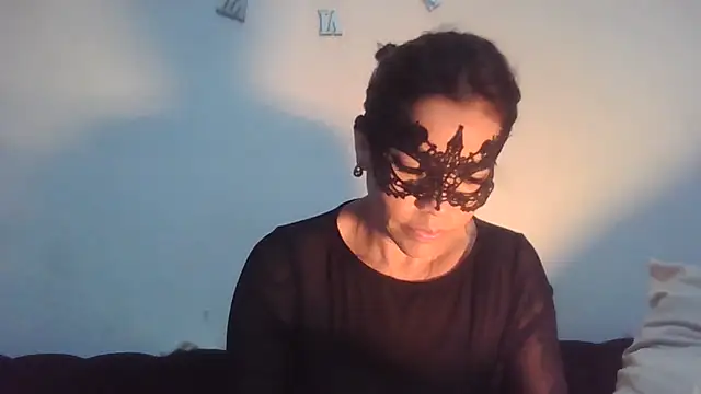 Snapshot of Dolcezzastella chatting on February 18, 2026, 7:37 am Dolcezzastella online show from February 18, 2026, 7:37 am