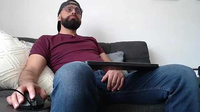 SpermsBank online show from January 19, 2026, 4:33 pm