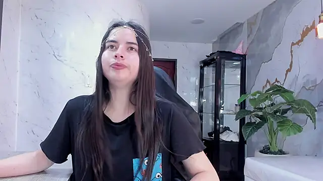 Qetsyah tf online show from April 2, 2026, 12:58 pm