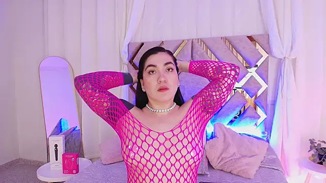 KathiaJenner online show from May 27, 2026, 11:18 am