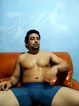 Snapshot of AxelWhitte chatting on February 12, 2026, 6:03 pm AxelWhitte online show from February 12, 2026, 6:03 pm