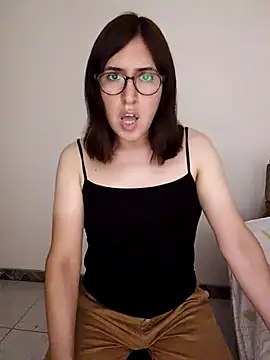 Snapshot of Eide-26 chatting on February 26, 2026, 3:05 am Eide-26 online show from February 26, 2026, 3:05 am