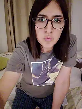 Snapshot of Eide-26 chatting on March 8, 2026, 3:10 am Eide-26 online show from March 8, 2026, 3:10 am