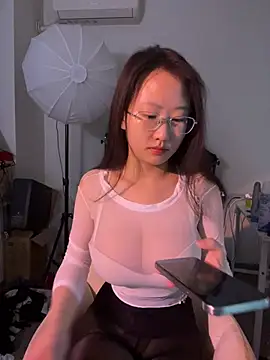 kaixin66 online show from June 19, 2026, 7:01 am