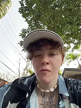 IceMur online show from February 22, 2026, 2:56 am