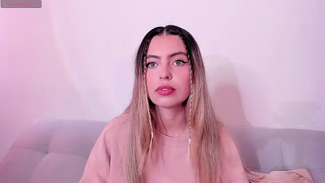 Snapshot of Fernanda_aaaa chatting on February 24, 2026, 1:20 pm Fernanda aaaa online show from February 24, 2026, 1:20 pm