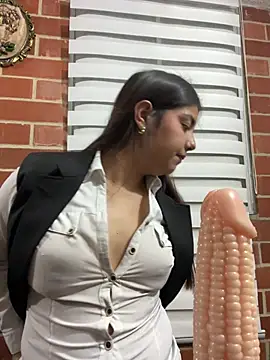 A-uroora online show from March 15, 2026, 9:59 am