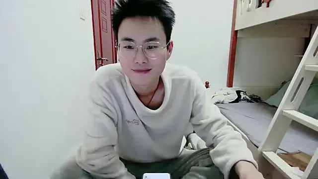 Aint686 online show from May 2, 2026, 2:11 pm