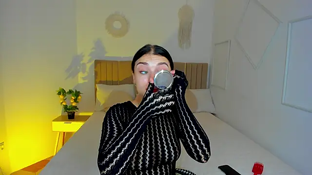 Silena sky online show from April 6, 2026, 7:53 am