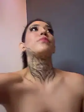 MamiSoft420 online show from April 17, 2026, 10:02 pm