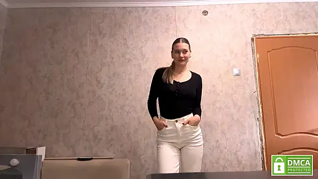 Jolievic online show from March 24, 2026, 11:26 am