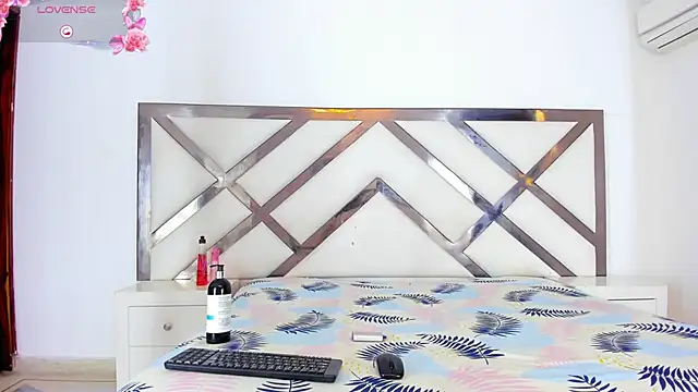 tifanibrown online show from February 17, 2026, 1:51 pm