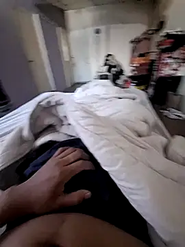 Charlyx-20 online show from April 27, 2026, 1:53 pm