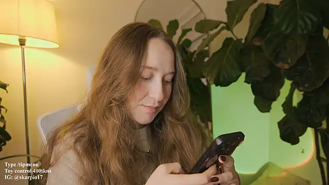 Snapshot of Scarlett_NoirMuse chatting on February 6, 2026, 10:46 pm Scarlett NoirMuse online show from February 6, 2026, 10:46 pm