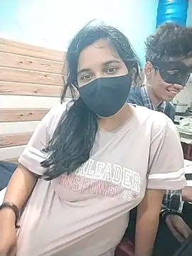 ZyphiaLive online show from February 1, 2026, 11:42 am