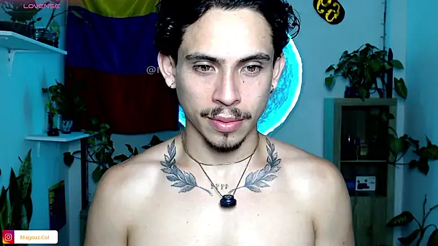 Snapshot of Magnuz_Col chatting on February 3, 2026, 2:53 am Magnuz Col online show from February 3, 2026, 2:53 am