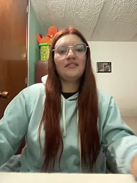 Vixroy7 online show from May 19, 2026, 11:44 pm