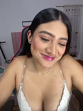 GabrielaZuluaga online show from March 5, 2026, 12:28 am