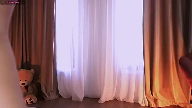 JessyLuvX online show from June 9, 2026, 4:46 am