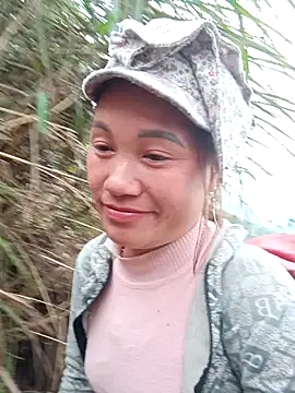 cutebobi online show from March 13, 2026, 2:07 am