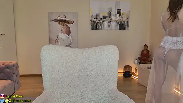 Lenna Godess online show from March 26, 2026, 7:36 am