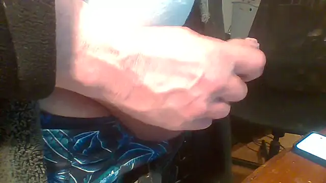 Snapshot of ludowrss chatting on February 28, 2026, 5:19 am ludowrss online show from February 28, 2026, 5:19 am