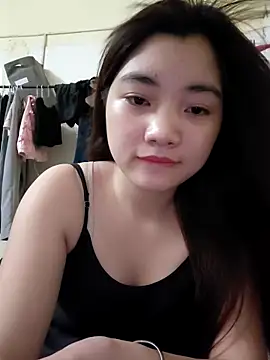 Pinks cool online show from April 15, 2026, 5:31 pm