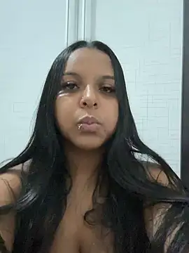 Snapshot of bella_255 chatting on March 29, 2026, 11:16 pm bella 255 online show from March 29, 2026, 11:16 pm