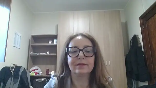 Miasexmilf online show from February 2, 2026, 7:51 am