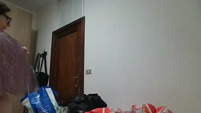 Miasexmilf online show from March 3, 2026, 5:41 pm