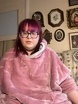 Snapshot of ProfaneHekate chatting on February 18, 2026, 11:22 pm ProfaneHekate online show from February 18, 2026, 11:22 pm