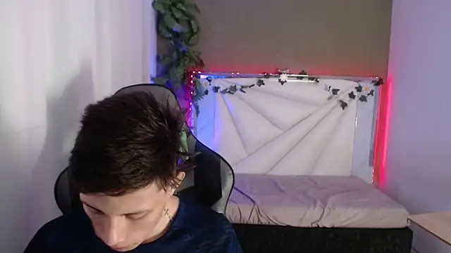 Didi hard online show from April 8, 2026, 3:06 am