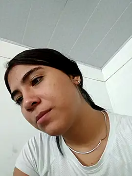 Ailen-cute online show from February 24, 2026, 3:32 pm