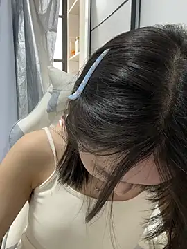 miaomiaou  online show from February 1, 2026, 4:33 am