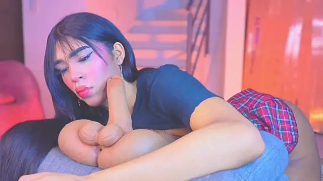 Snapshot of _im_perla chatting on April 16, 2026, 11:00 am im perla online show from April 16, 2026, 11:00 am