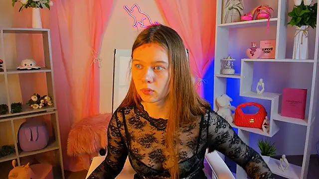 CelestineMauriac online show from March 4, 2026, 1:39 pm