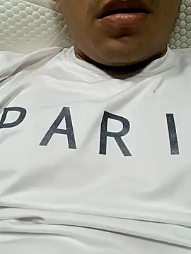 Ryzca online show from June 3, 2026, 12:24 am
