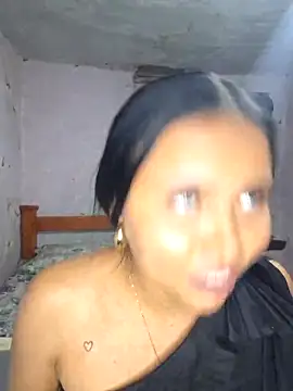 Snapshot of Daniela_Cruz_ chatting on February 13, 2026, 9:11 pm Daniela Cruz online show from February 13, 2026, 9:11 pm