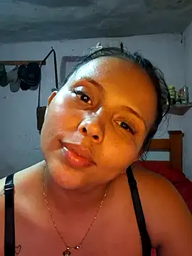 Snapshot of Daniela_Cruz_ chatting on March 13, 2026, 7:20 pm Daniela Cruz online show from March 13, 2026, 7:20 pm