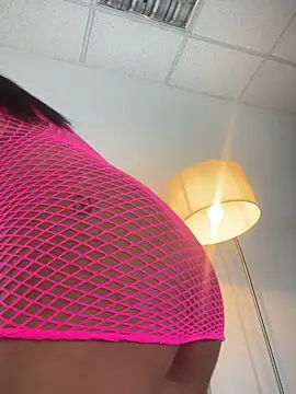 emmagirl0 online show from April 14, 2026, 6:25 pm