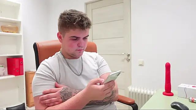 Snapshot of Jackson_Teele chatting on February 23, 2026, 9:34 pm Jackson Teele online show from February 23, 2026, 9:34 pm