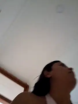 Snapshot of Layla_em chatting on February 28, 2026, 12:06 pm Layla em online show from February 28, 2026, 12:06 pm