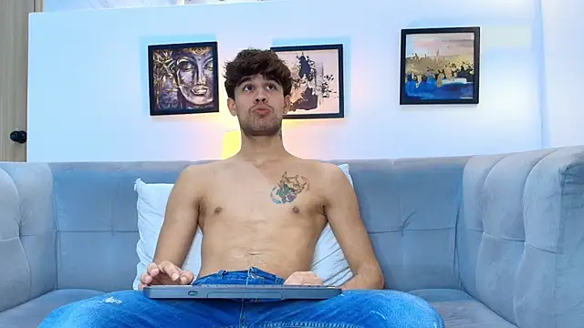 PRETTY COCK1 online show from March 25, 2026, 1:55 am